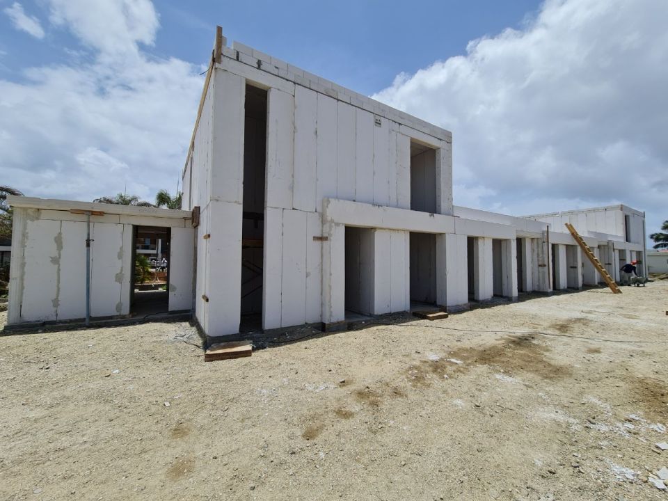 Image ALT