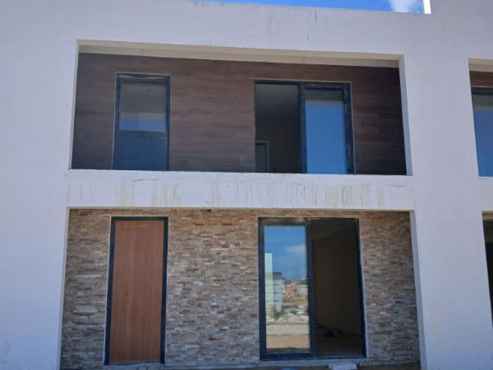 Image ALT